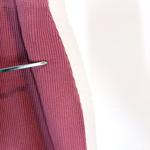 Alp-n-Rock Ida Midi Skirt Pink Slit Pull On Knit Luxury Designer Large - Picture 9 of 12